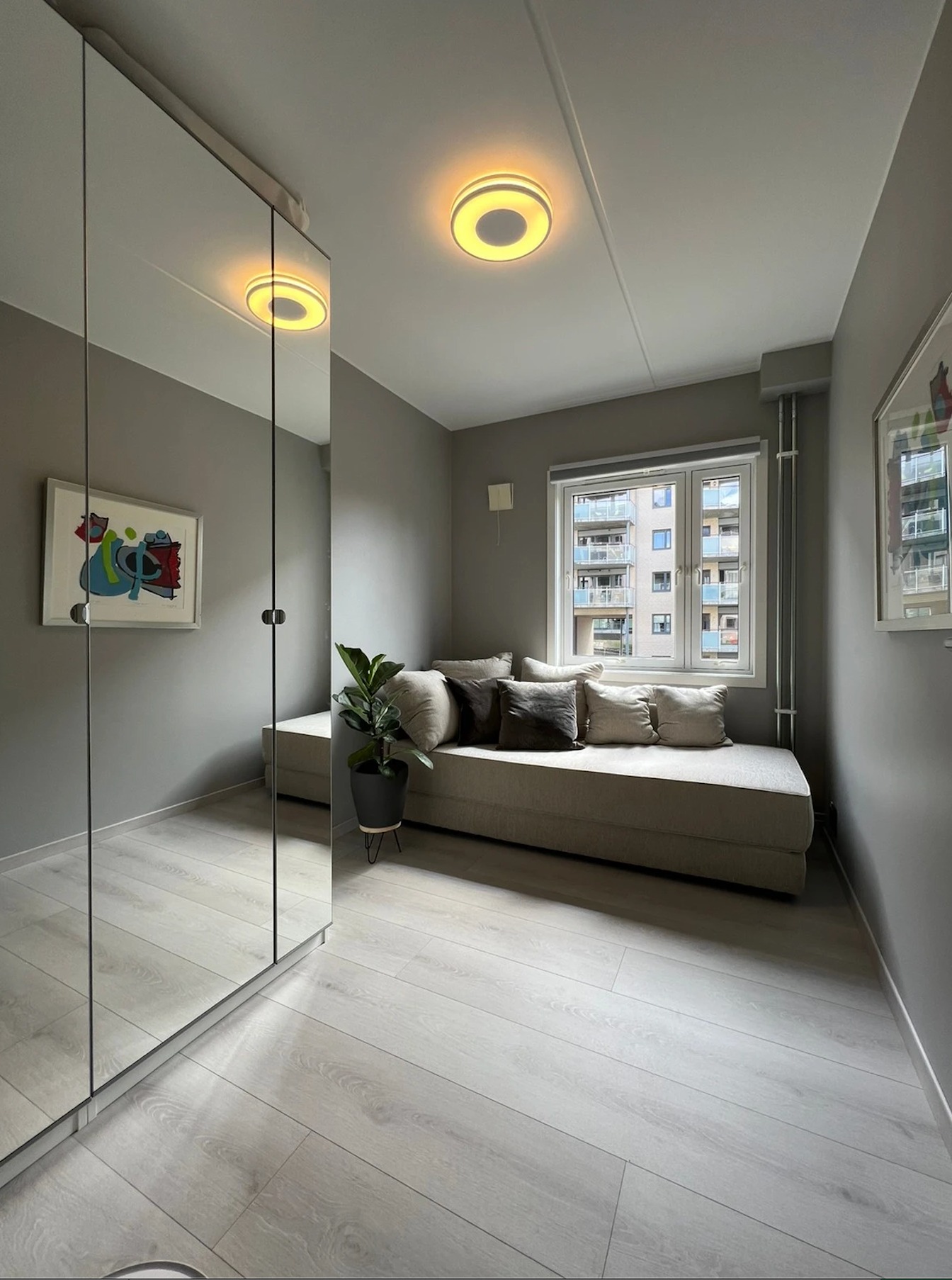 Gjestesoverom 1, nå innredet med dobbeltseng